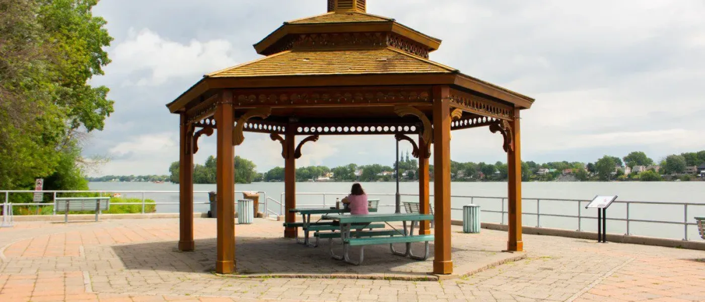 Quai Ferdinand-Fecteau